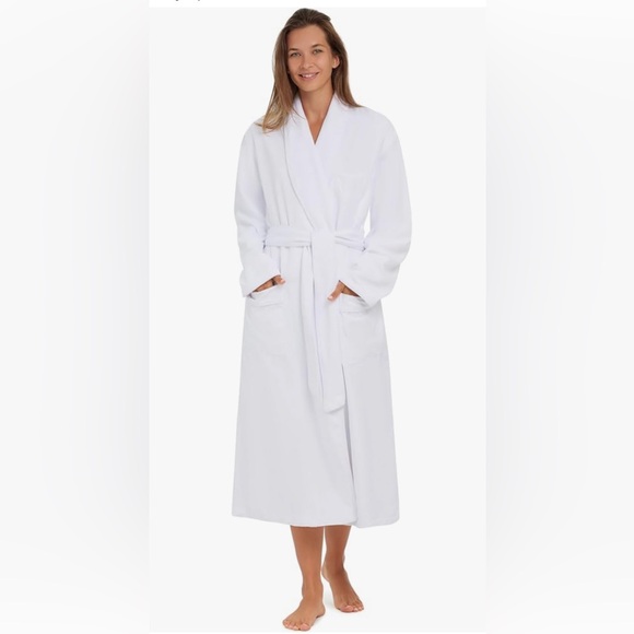 Gilligan & O’ Malley White Luxury Spa Robe in   S/M NWT - Picture 1 of 11